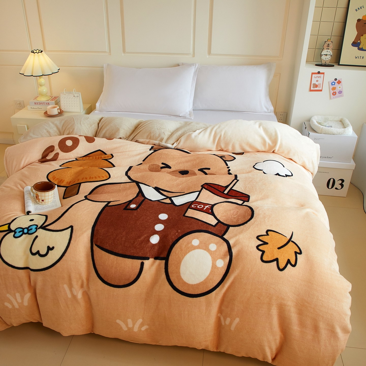 91家纺网 家纺一手货源 找家纺 蘭菲家纺 2025新款卡皮巴拉牛奶绒单被套 被套单件 拉小鸭