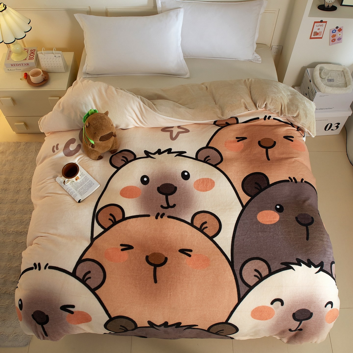 91家纺网 家纺一手货源 找家纺 蘭菲家纺 2025新款卡皮巴拉牛奶绒单被套 被套单件 豚一家