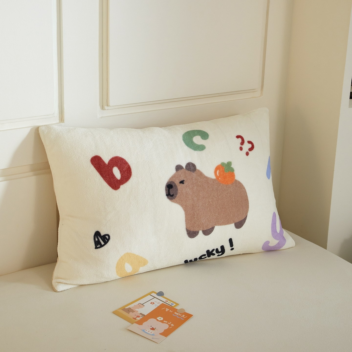 91家纺网 家纺一手货源 找家纺 蘭菲家纺 2025新款卡皮巴拉牛奶绒单枕套 枕套单件 皮小萌