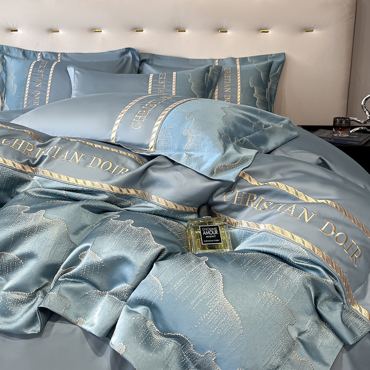 91家纺网 家纺一手货源 找家纺 （总）置顶家纺 2025新款亲肤提花拼接刺绣四件套系列