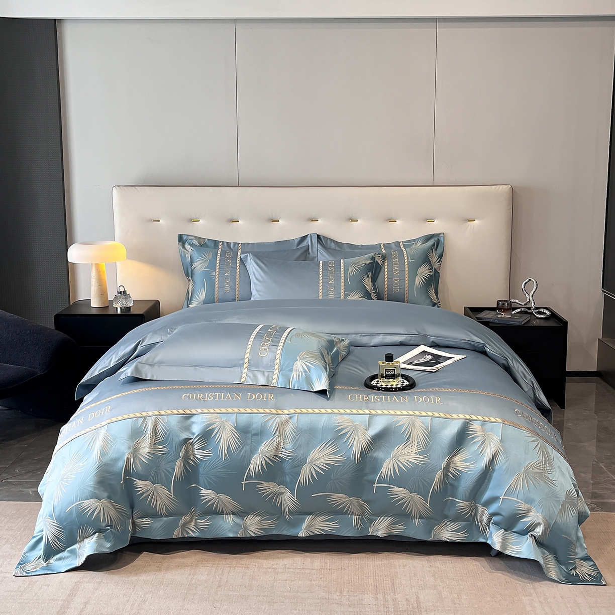 置顶家纺 2025新款亲肤提花拼接刺绣四件套系列 颜予-宾利蓝