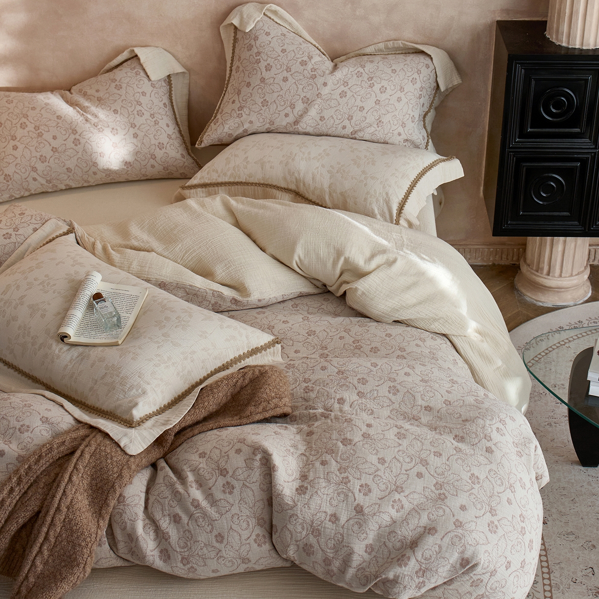 91家纺网 家纺一手货源 找家纺 涞澳家纺 2025新款棉麻皱皱纱四件套 冬季物语