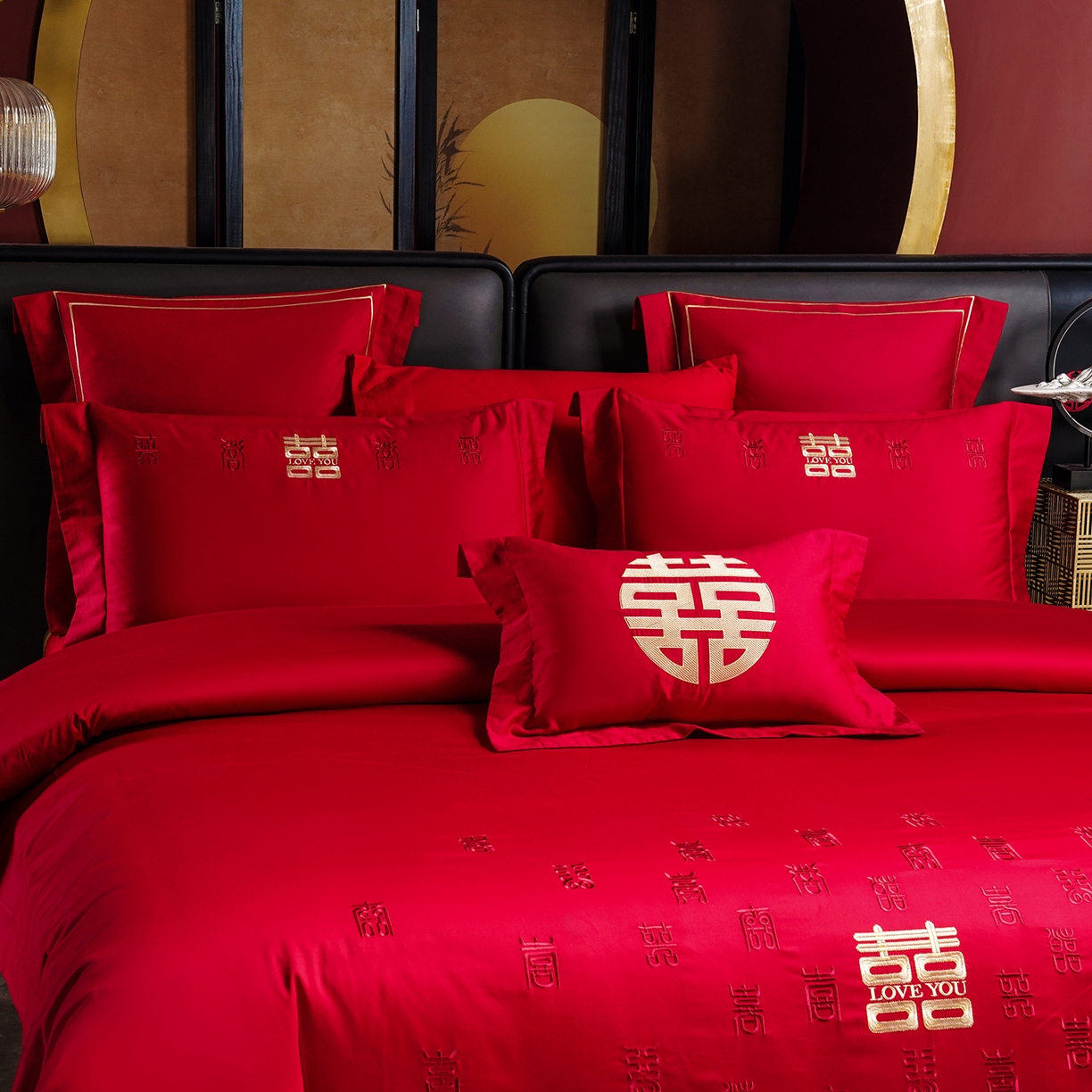 91家纺网 家纺一手货源 找家纺 置顶家纺 2025新款新中式婚庆亲肤刺绣四件套 百囍图-大红