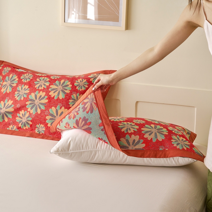 91家纺网 家纺一手货源 找家纺 （总）棠薇家纺 2025新款全棉枕巾夹棉枕巾枕头盖巾彩纱三层纱枕巾