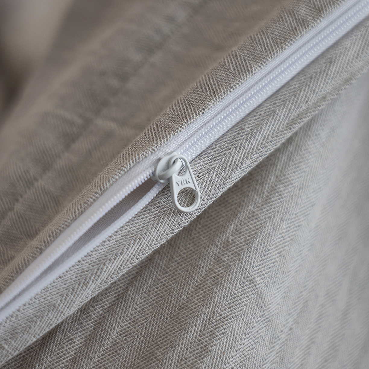 91家纺网 家纺一手货源 找家纺 涞澳家纺 2025新款棉麻皱皱纱四件套 叶蝶共舞-蓝