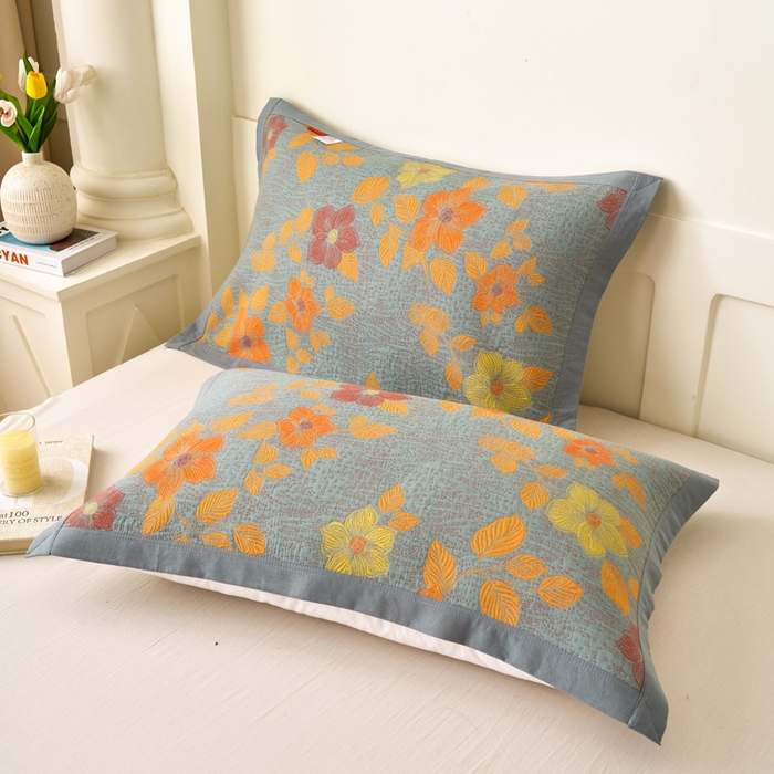 91家纺网 家纺一手货源 找家纺 棠薇家纺 2025新款全棉枕巾夹棉枕巾枕头盖巾彩纱三层纱枕巾 铃兰花语枕巾