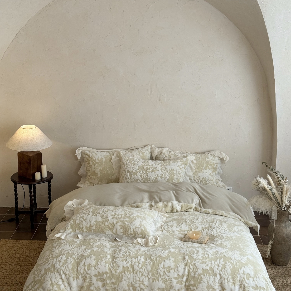 91家纺网 家纺一手货源 找家纺 （总）MIU缪家居 2025新款A版兔毛B版牛奶绒四件套-法芙娜