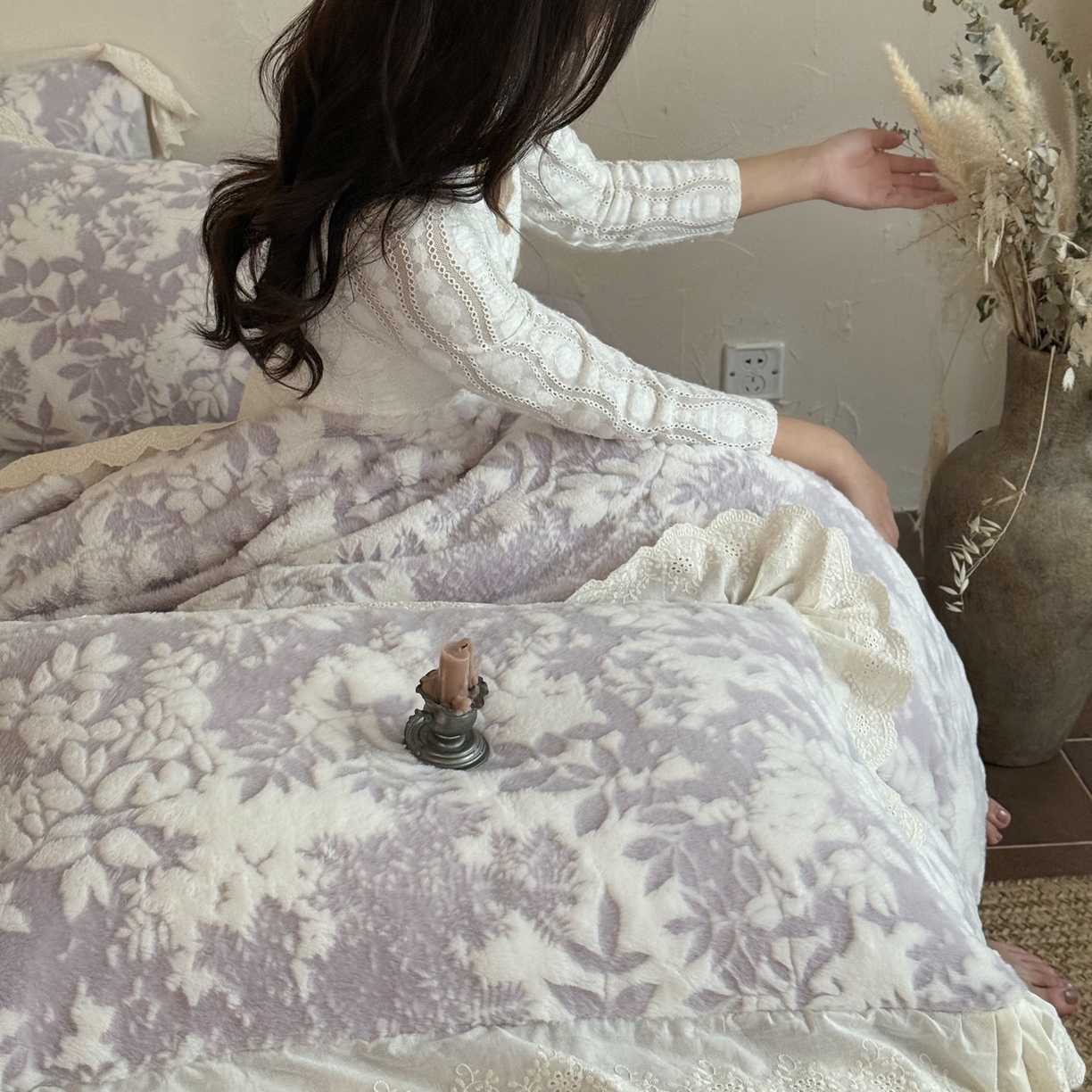 91家纺网 家纺一手货源 找家纺 MIU缪家居 2025新款A版兔毛B版牛奶绒四件套-法芙娜 法芙娜-香芋紫