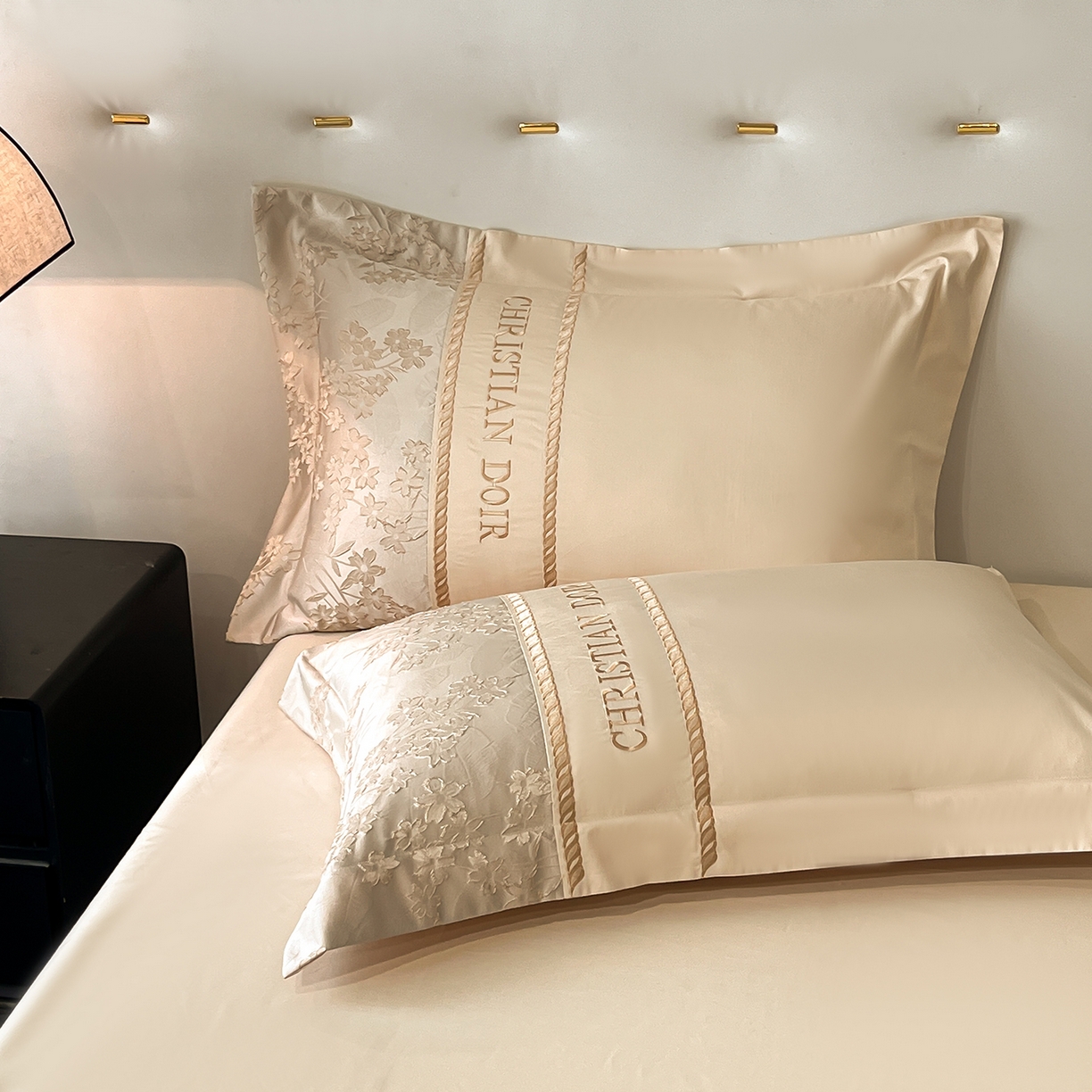 91家纺网 家纺一手货源 找家纺 置顶家纺 2025新款漫芙提花亲肤系列四件套 漫芙-咖色