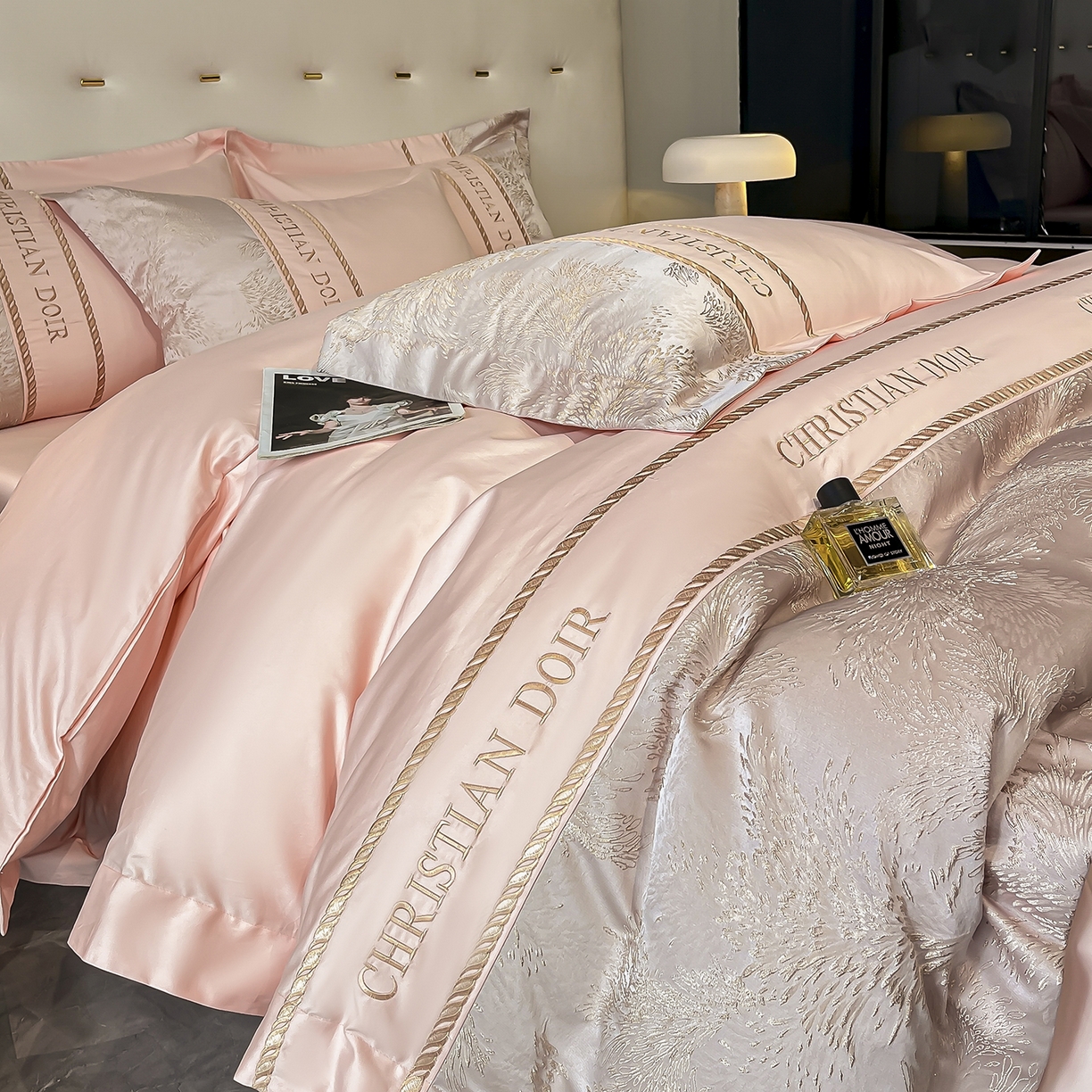 91家纺网 家纺一手货源 找家纺 置顶家纺 2025新款漫芙提花亲肤系列四件套 优尼-玉粉