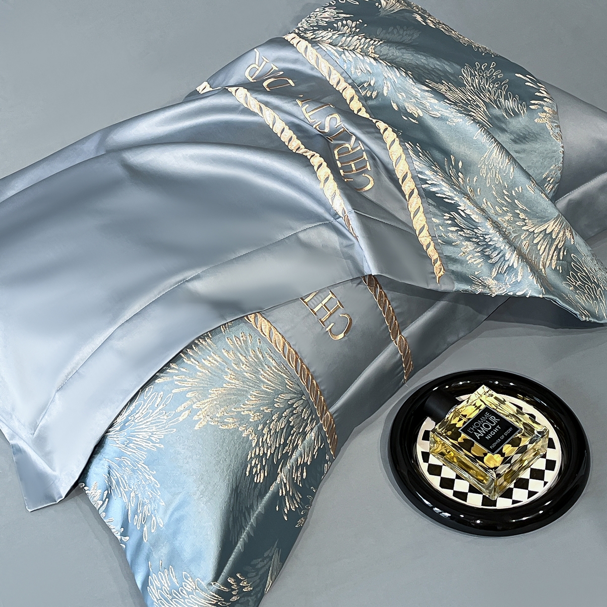 91家纺网 家纺一手货源 找家纺 置顶家纺 2025新款漫芙提花亲肤系列四件套 优尼-宾利蓝