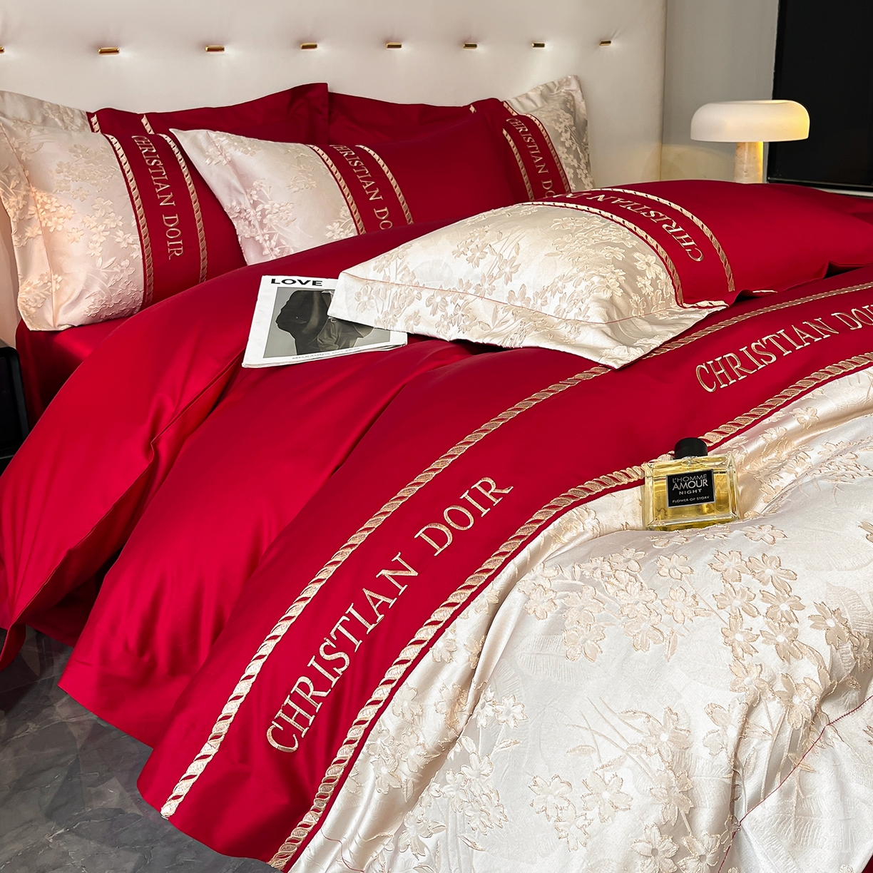 91家纺网 家纺一手货源 找家纺 置顶家纺 2025新款漫芙提花亲肤系列四件套 漫芙-大红