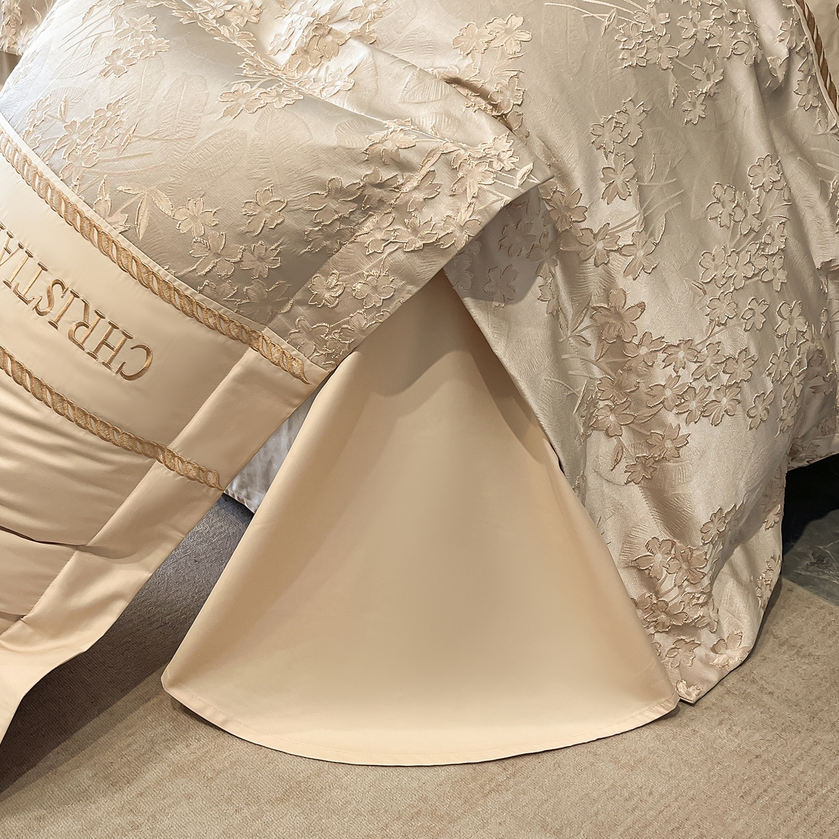 91家纺网 家纺一手货源 找家纺 置顶家纺 2025新款漫芙提花亲肤系列四件套 漫芙-咖色