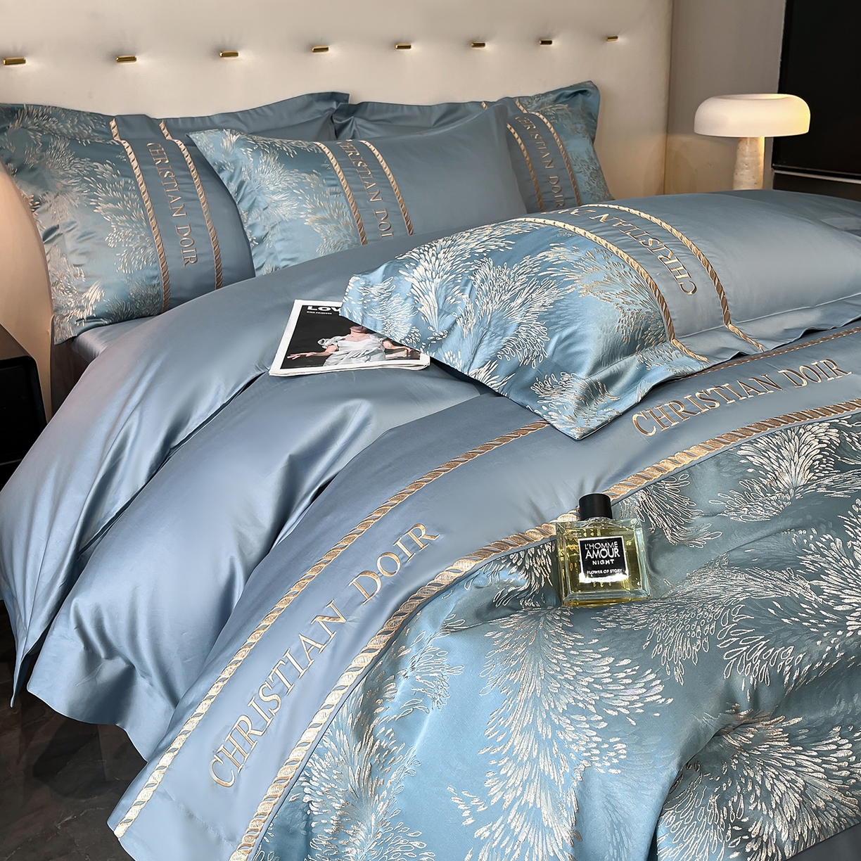 91家纺网 家纺一手货源 找家纺 置顶家纺 2025新款漫芙提花亲肤系列四件套 优尼-宾利蓝