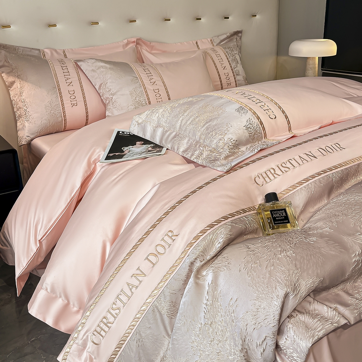 91家纺网 家纺一手货源 找家纺 置顶家纺 2025新款漫芙提花亲肤系列四件套 优尼-玉粉