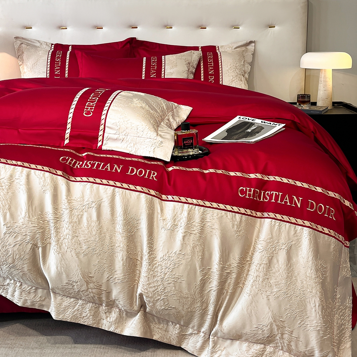 91家纺网 家纺一手货源 找家纺 置顶家纺 2025新款漫芙提花亲肤系列四件套 优尼-大红