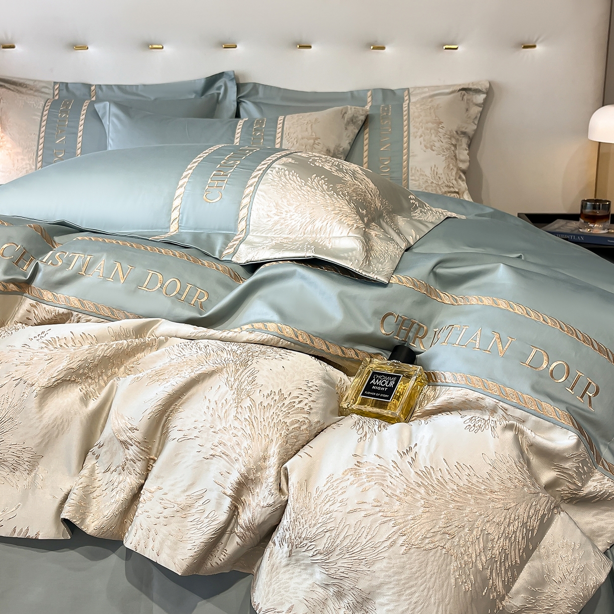 91家纺网 家纺一手货源 找家纺 置顶家纺 2025新款漫芙提花亲肤系列四件套 优尼-繁星蓝