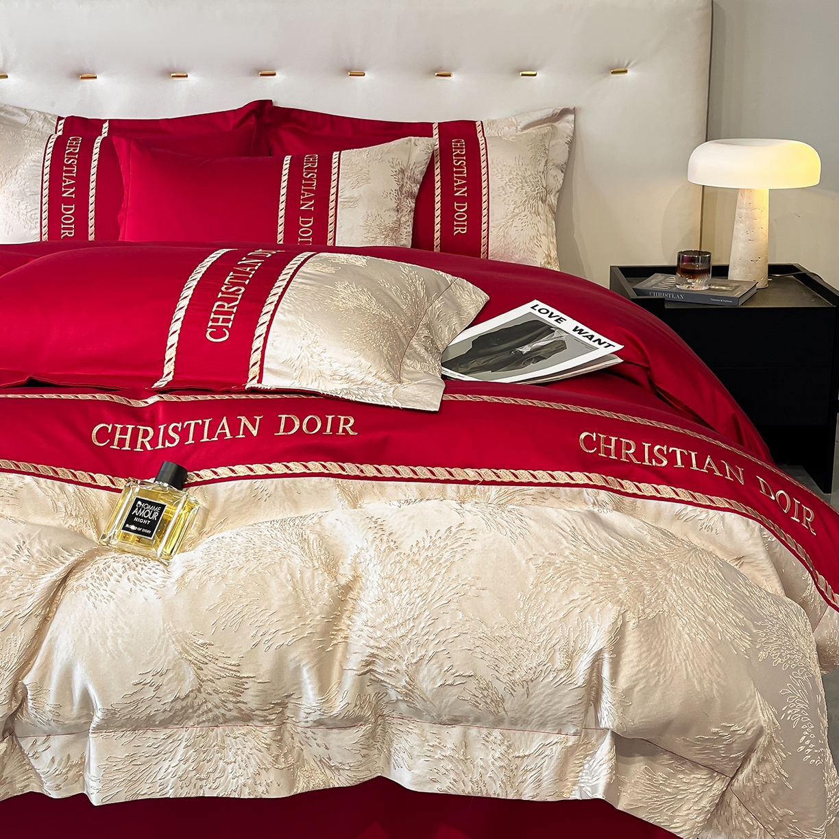 91家纺网 家纺一手货源 找家纺 置顶家纺 2025新款漫芙提花亲肤系列四件套 优尼-大红