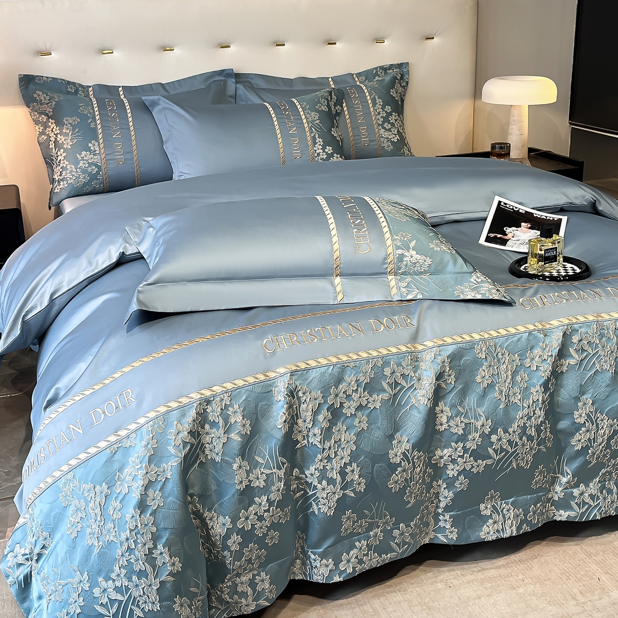 91家纺网 家纺一手货源 找家纺 置顶家纺 2025新款漫芙提花亲肤系列四件套 漫芙-宾利蓝