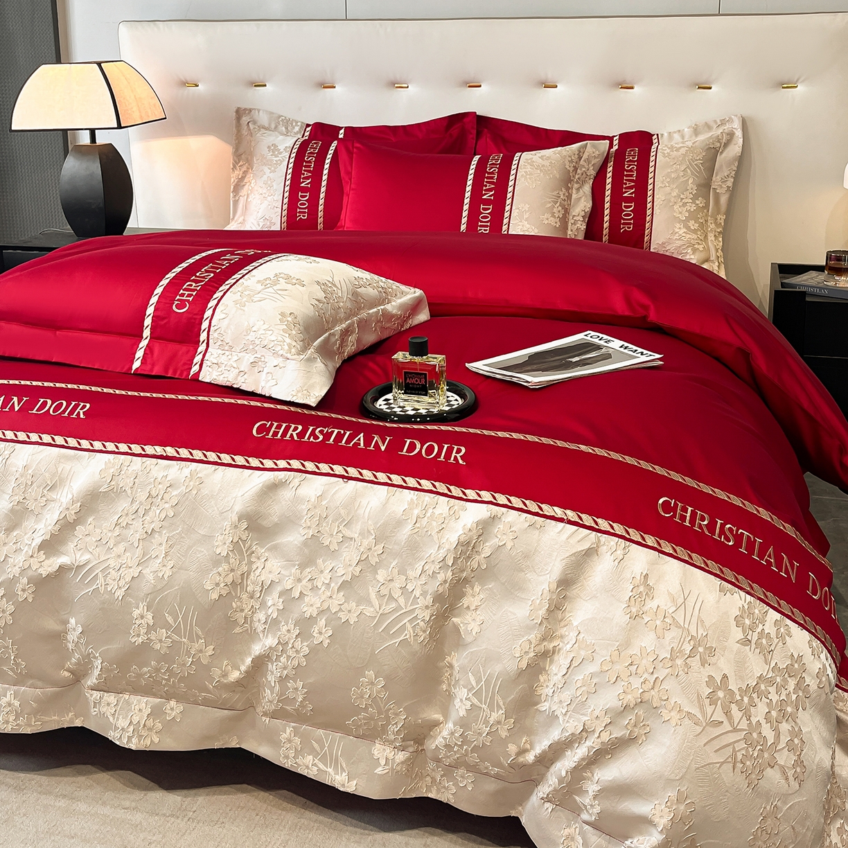 91家纺网 家纺一手货源 找家纺 置顶家纺 2025新款漫芙提花亲肤系列四件套 漫芙-大红