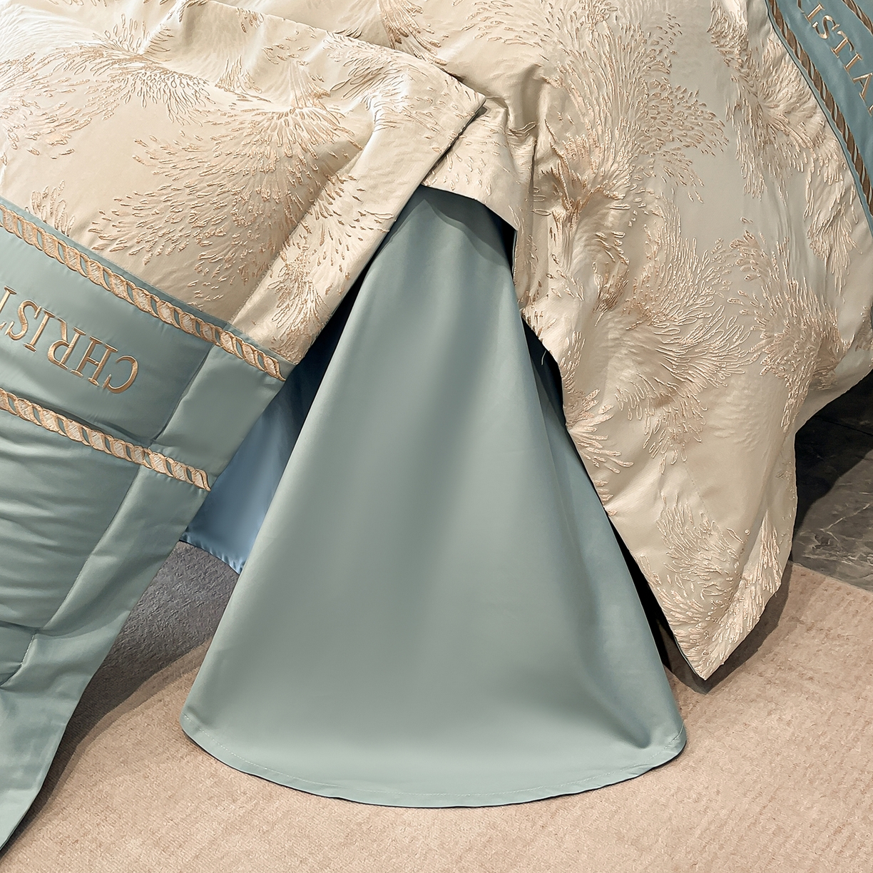 91家纺网 家纺一手货源 找家纺 置顶家纺 2025新款漫芙提花亲肤系列四件套 优尼-繁星蓝