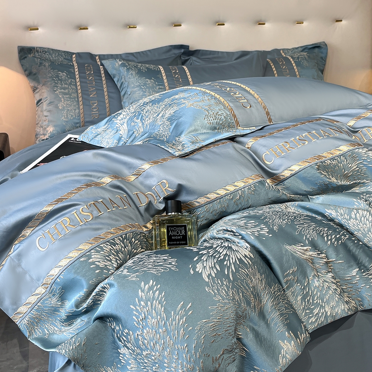 91家纺网 家纺一手货源 找家纺 置顶家纺 2025新款漫芙提花亲肤系列四件套 优尼-宾利蓝