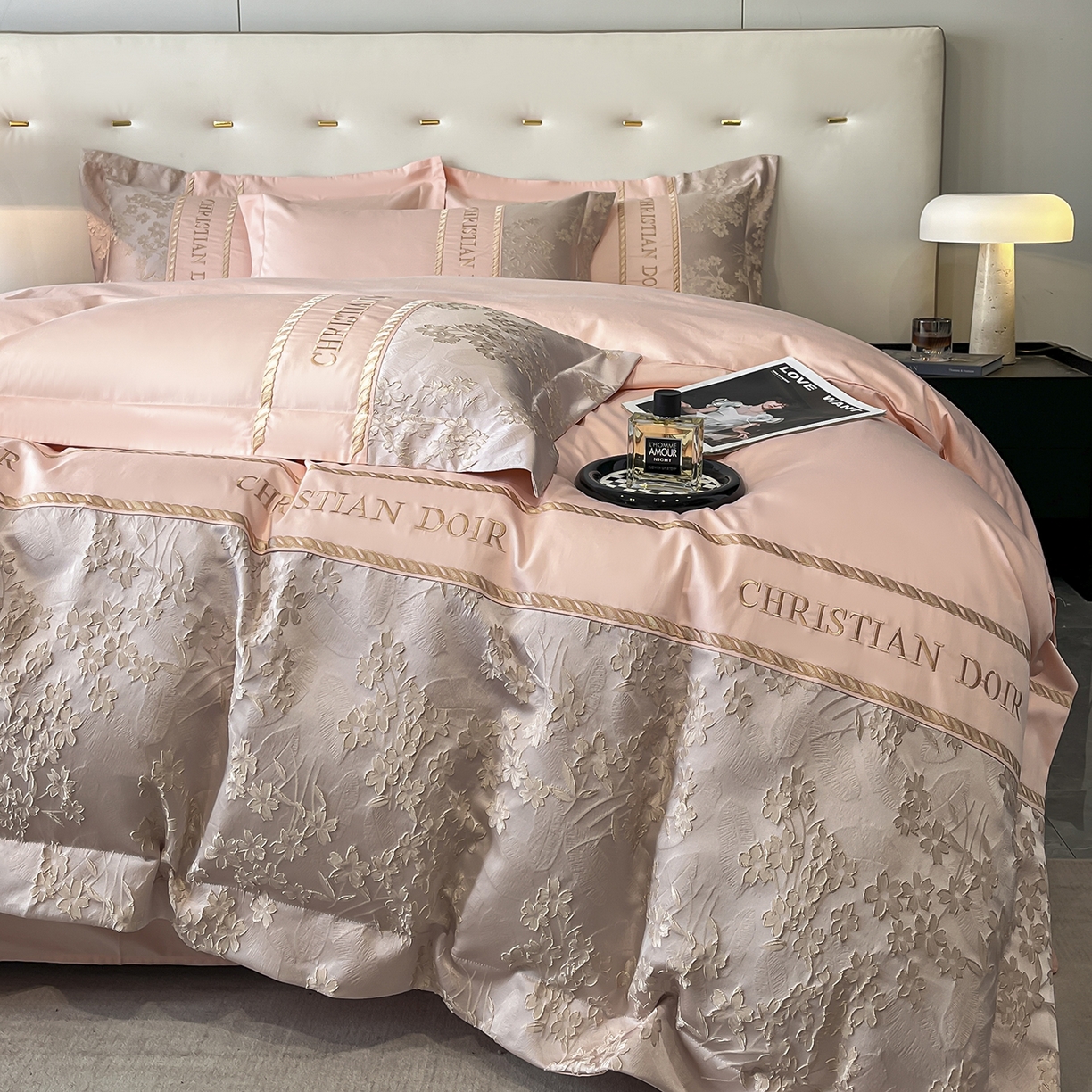 91家纺网 家纺一手货源 找家纺 置顶家纺 2025新款漫芙提花亲肤系列四件套 漫芙-玉粉