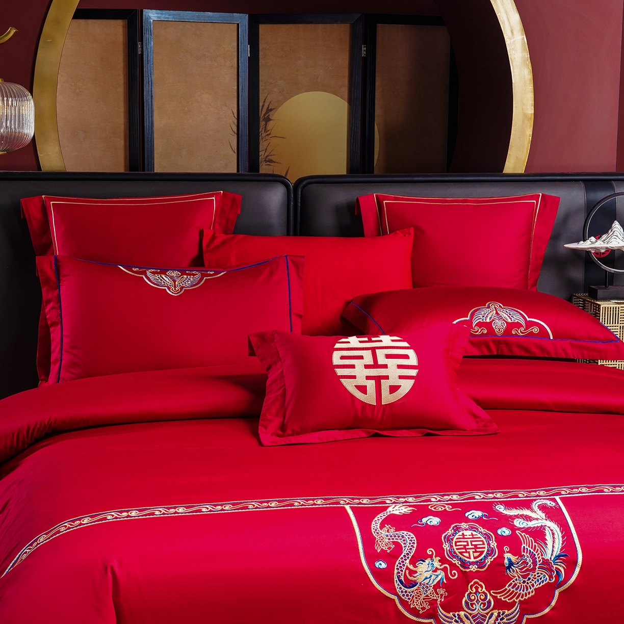 91家纺网 家纺一手货源 找家纺 置顶家纺 2025新款新中式婚庆亲肤刺绣四件套 龙凤喜缘-大红