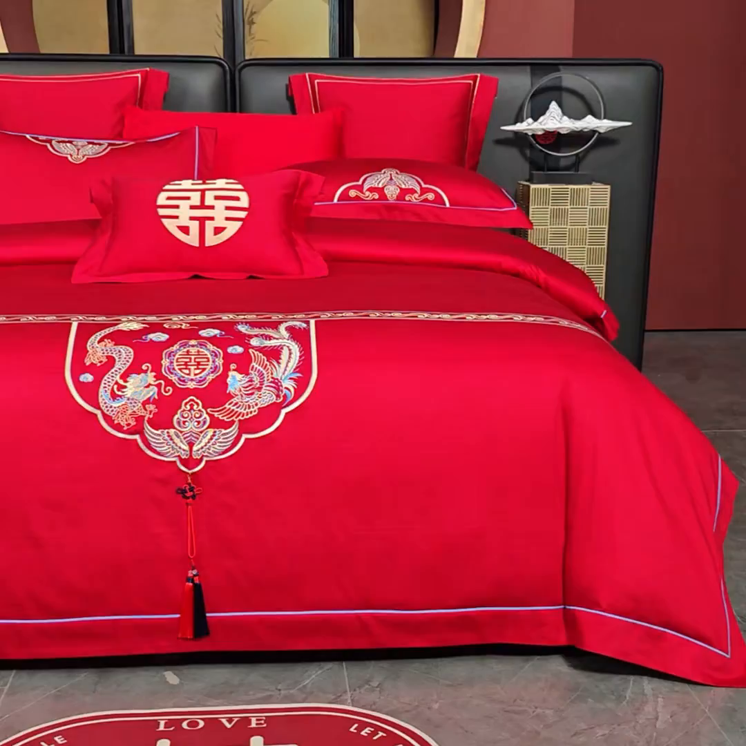 91家纺网 家纺一手货源 找家纺 置顶家纺 2025新款新中式婚庆亲肤刺绣四件套 龙凤喜缘-大红