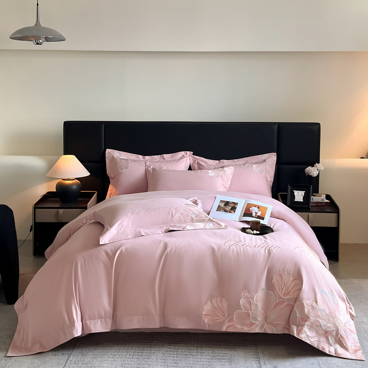 91家纺网 家纺一手货源 找家纺 （总）置顶家纺 2025新款COCO小姐加厚磨毛亲肤四件套