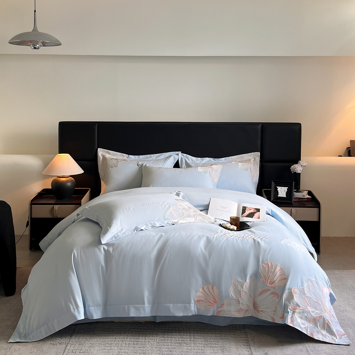 置顶家纺 2025新款COCO小姐加厚磨毛亲肤四件套 COCO小姐加厚磨毛-浅蓝