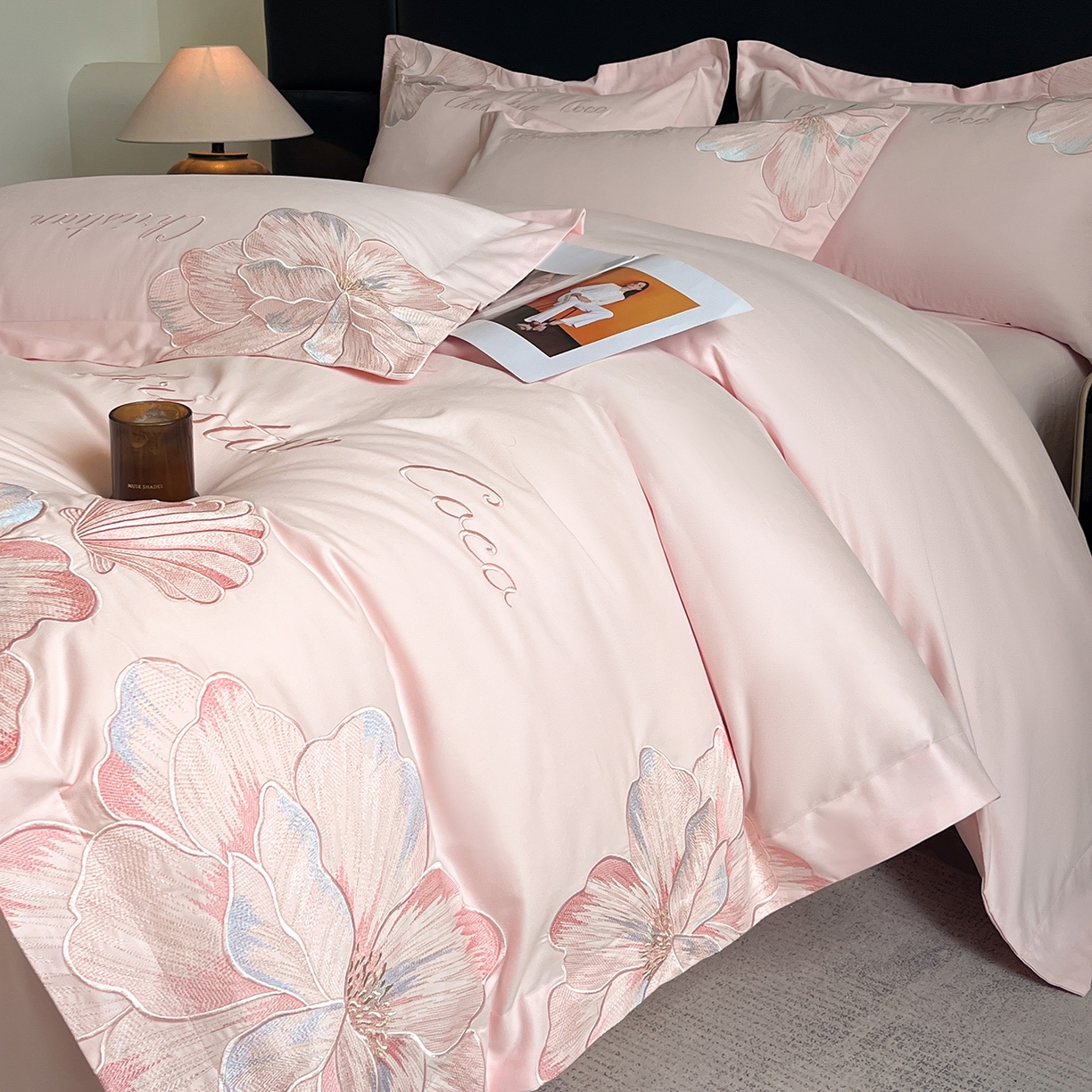 91家纺网 家纺一手货源 找家纺 置顶家纺 2025新款COCO小姐加厚磨毛亲肤四件套 COCO小姐加厚磨毛-玉粉