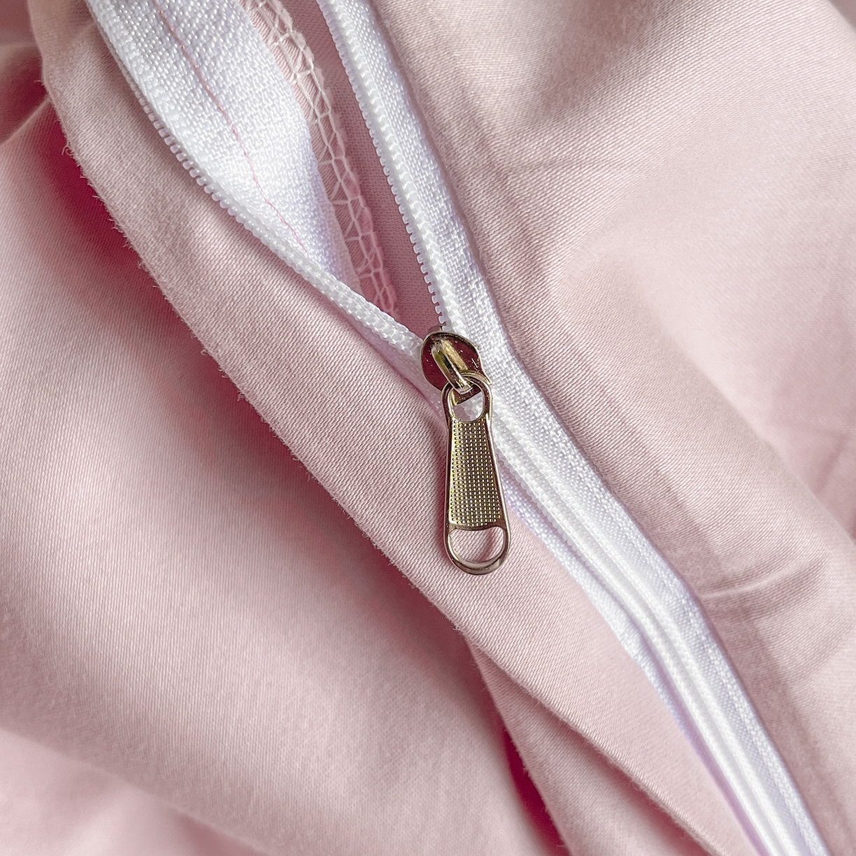 91家纺网 家纺一手货源 找家纺 置顶家纺 2025新款COCO小姐加厚磨毛亲肤四件套 COCO小姐加厚磨毛-浅豆沙