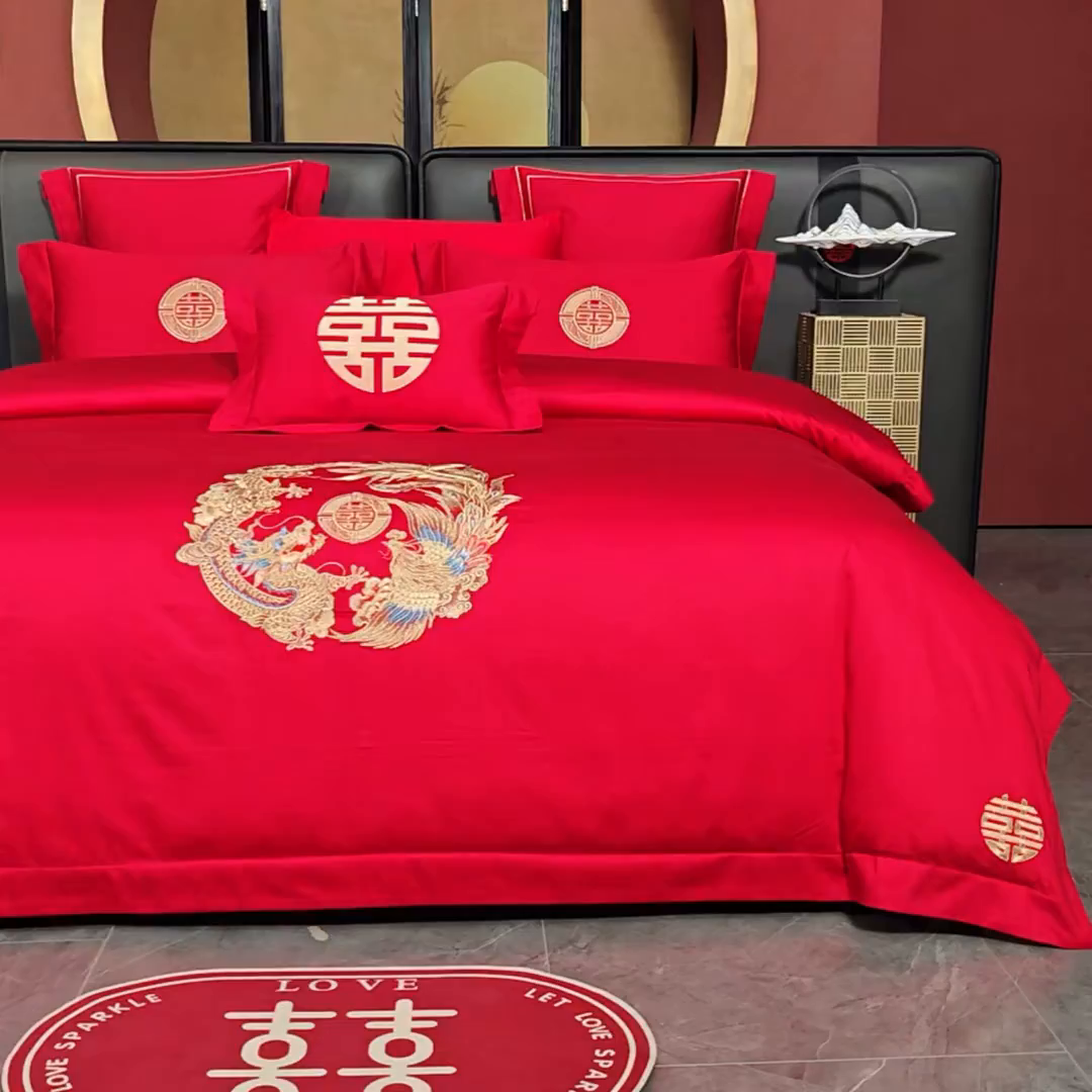 91家纺网 家纺一手货源 找家纺 置顶家纺 2025新款新中式婚庆亲肤刺绣四件套 龙华凤贵-大红