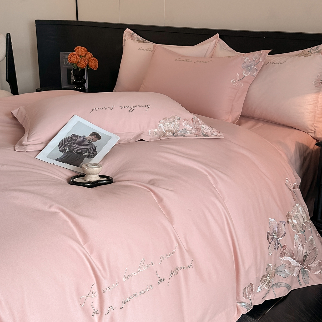 91家纺网 家纺一手货源 找家纺 置顶家纺 2025秋冬新款加厚全棉磨毛四件套-秘密花园 秘密花园-浅豆沙