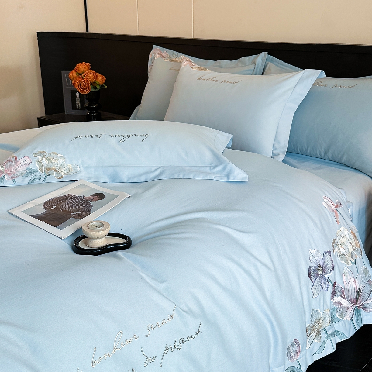 91家纺网 家纺一手货源 找家纺 置顶家纺 2025秋冬新款加厚全棉磨毛四件套-秘密花园 秘密花园-天空蓝