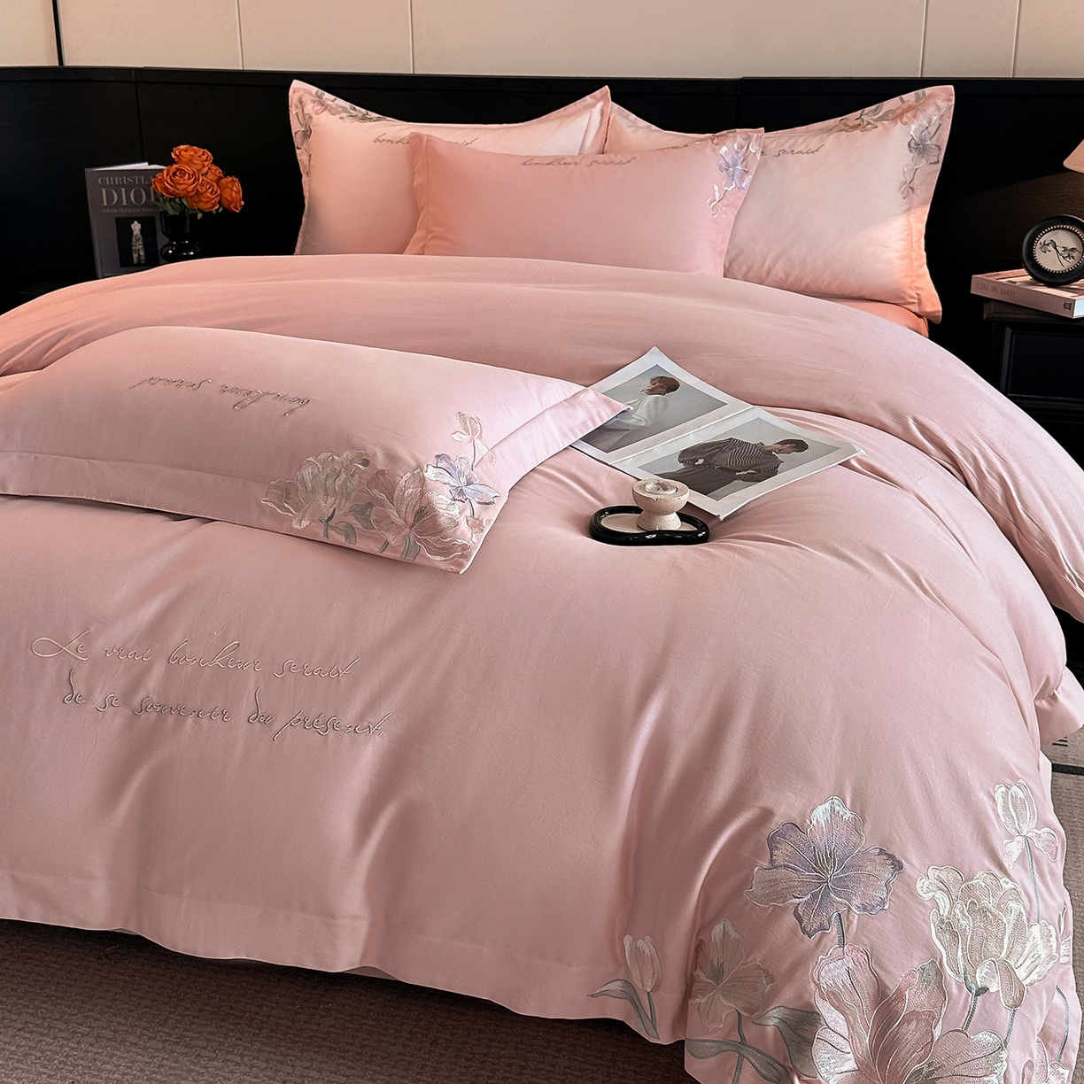 91家纺网 家纺一手货源 找家纺 置顶家纺 2025秋冬新款加厚全棉磨毛四件套-秘密花园 秘密花园-浅豆沙