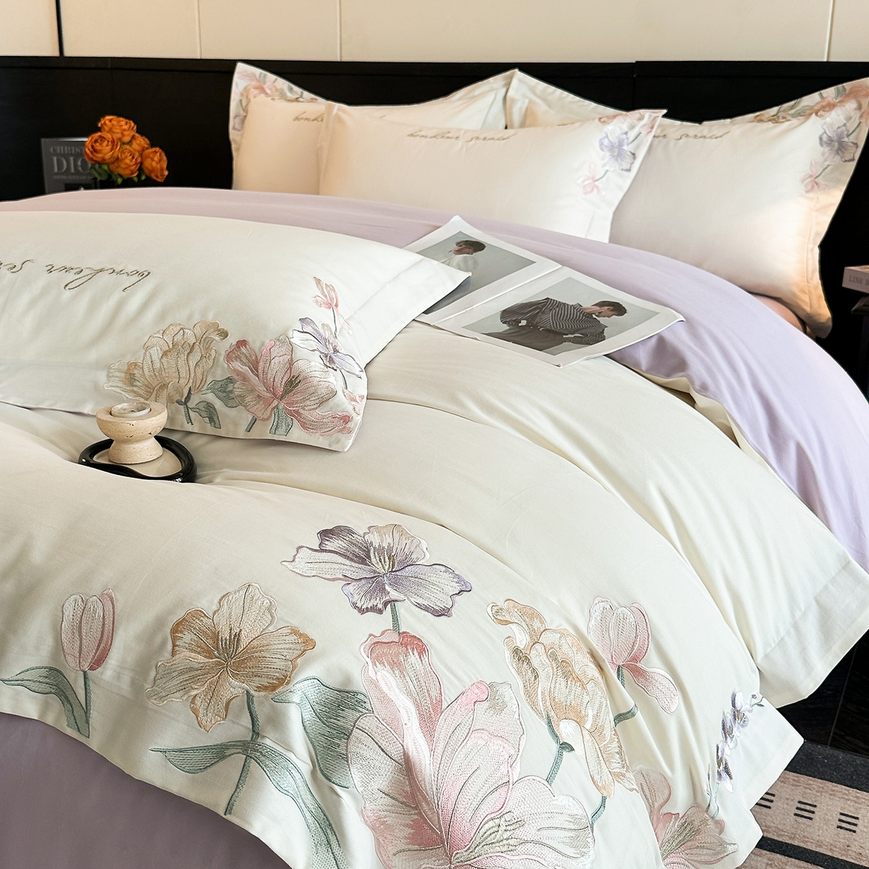 91家纺网 家纺一手货源 找家纺 置顶家纺 2025秋冬新款加厚全棉磨毛四件套-秘密花园 秘密花园-奶白+香芋紫