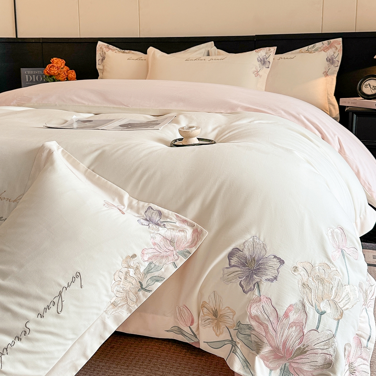 91家纺网 家纺一手货源 找家纺 置顶家纺 2025秋冬新款加厚全棉磨毛四件套-秘密花园 秘密花园-奶白+粉