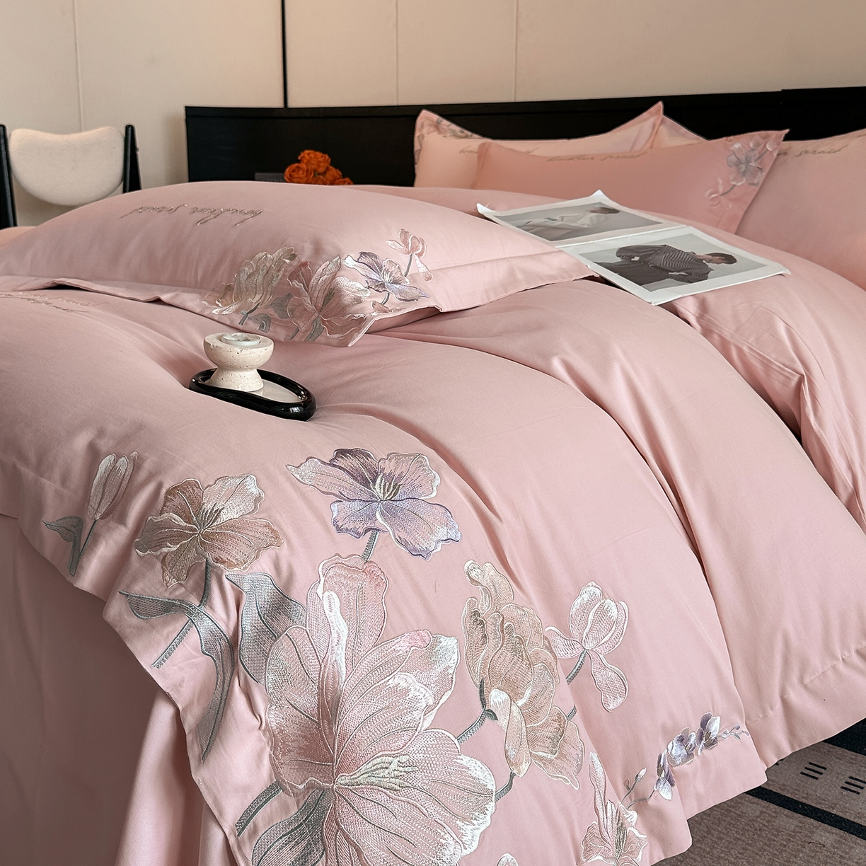 91家纺网 家纺一手货源 找家纺 置顶家纺 2025秋冬新款加厚全棉磨毛四件套-秘密花园 秘密花园-浅豆沙