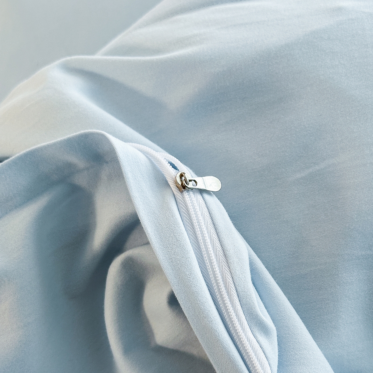 91家纺网 家纺一手货源 找家纺 置顶家纺 2025秋冬新款加厚全棉磨毛四件套-秘密花园 秘密花园-天空蓝