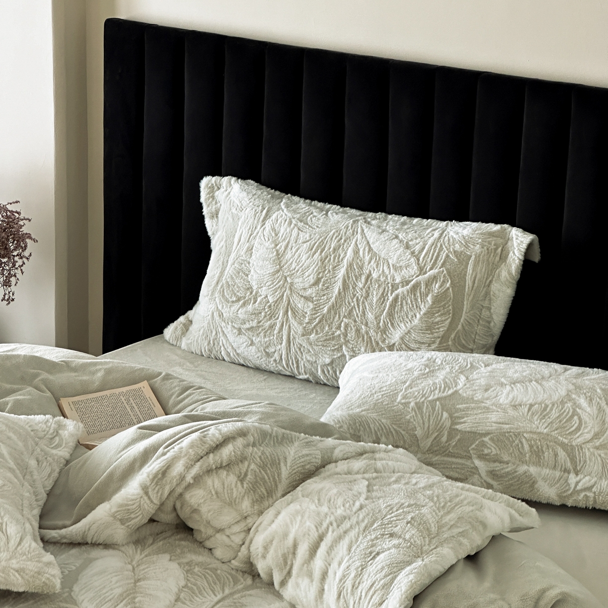 91家纺网 家纺一手货源 找家纺 （总）MIU缪家居 2025新款A版兔毛B版牛奶绒四件套-挪威森林