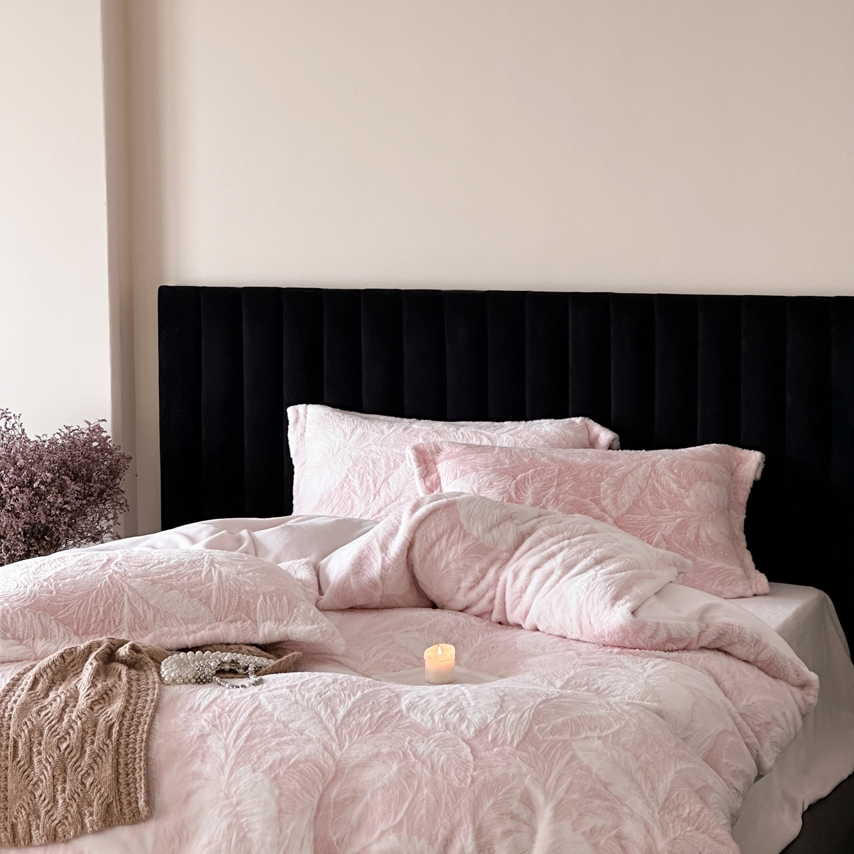 91家纺网 家纺一手货源 找家纺 MIU缪家居 2025新款A版兔毛B版牛奶绒四件套-挪威森林 挪威森林-嫣粉