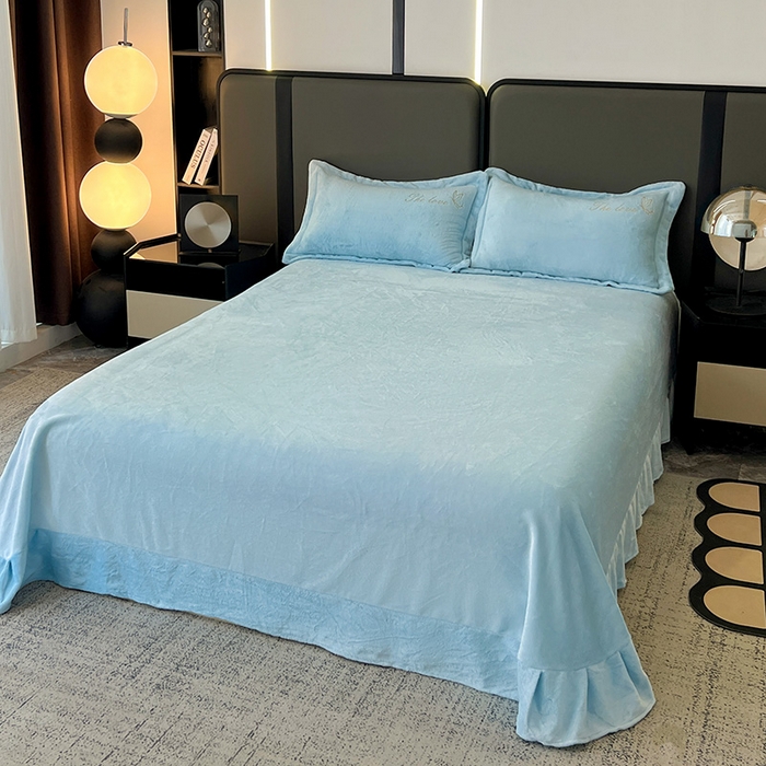 91家纺网 家纺一手货源 找家纺 玖明家纺 2025新款牛奶绒刺绣绣花四件套-时光花园 时光花园-蓝