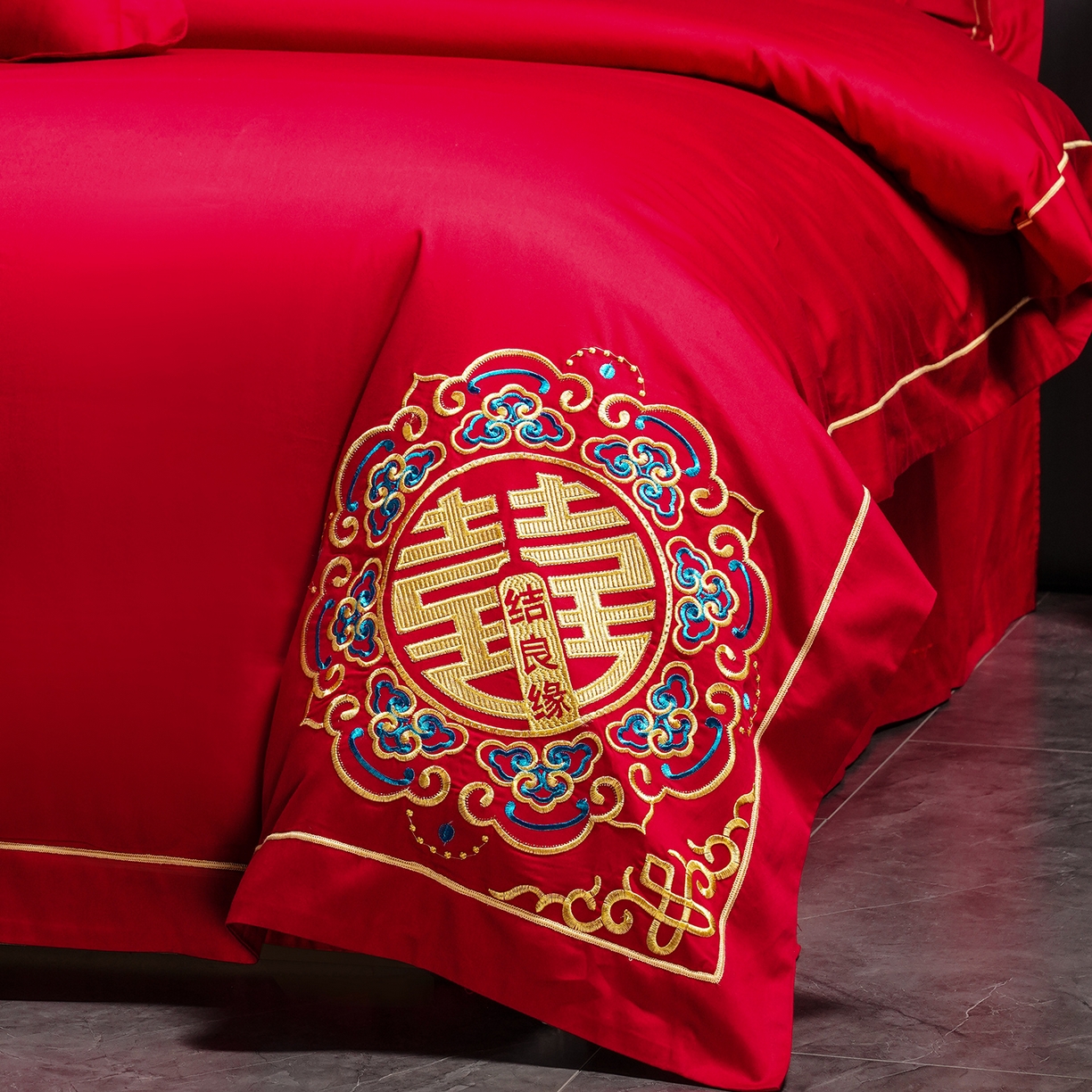 91家纺网 家纺一手货源 找家纺 置顶家纺 2025新款新中式婚庆亲肤刺绣四件套 喜结良缘升级版-大红