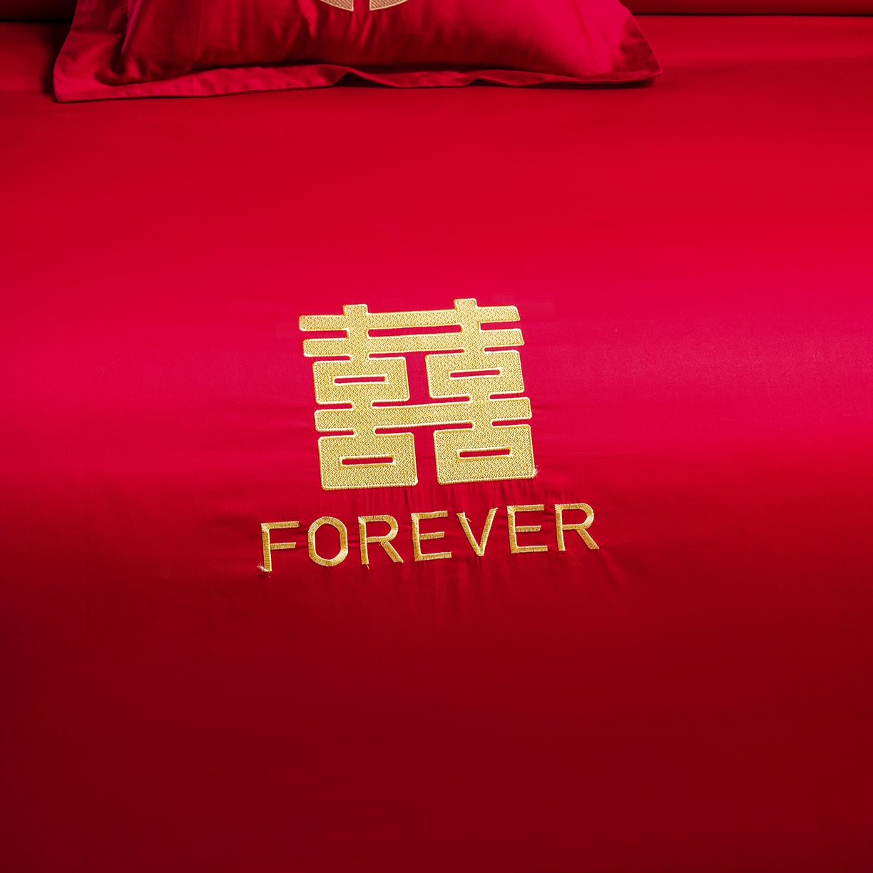 91家纺网 家纺一手货源 找家纺 置顶家纺 2025新款新中式婚庆亲肤刺绣四件套 喜结良缘升级版-大红