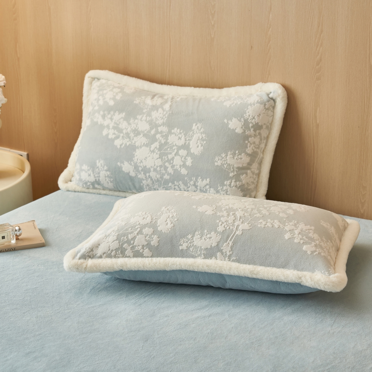 91家纺网 家纺一手货源 找家纺 晨曦家纺 2025新款兔毛包边雕花琅花牛奶绒四件套复古高级感轻奢 花枝