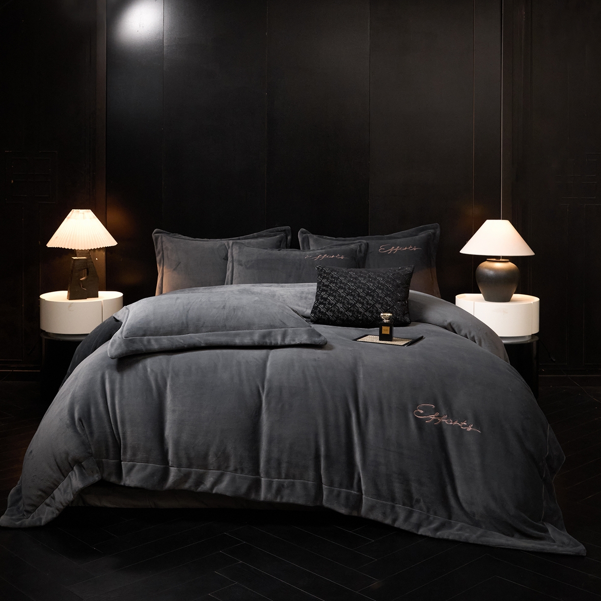 新方向 2025新款全消光A类刺绣牛奶绒四件套-赫本 赫本-爵士灰