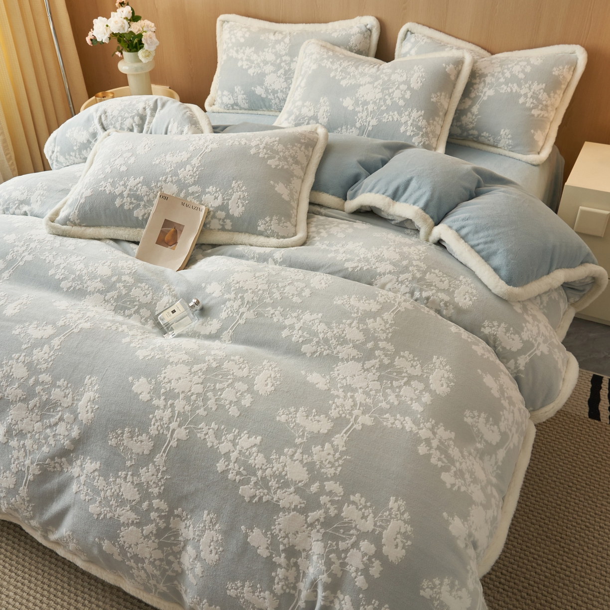 91家纺网 家纺一手货源 找家纺 晨曦家纺 2025新款兔毛包边雕花琅花牛奶绒四件套复古高级感轻奢 花枝