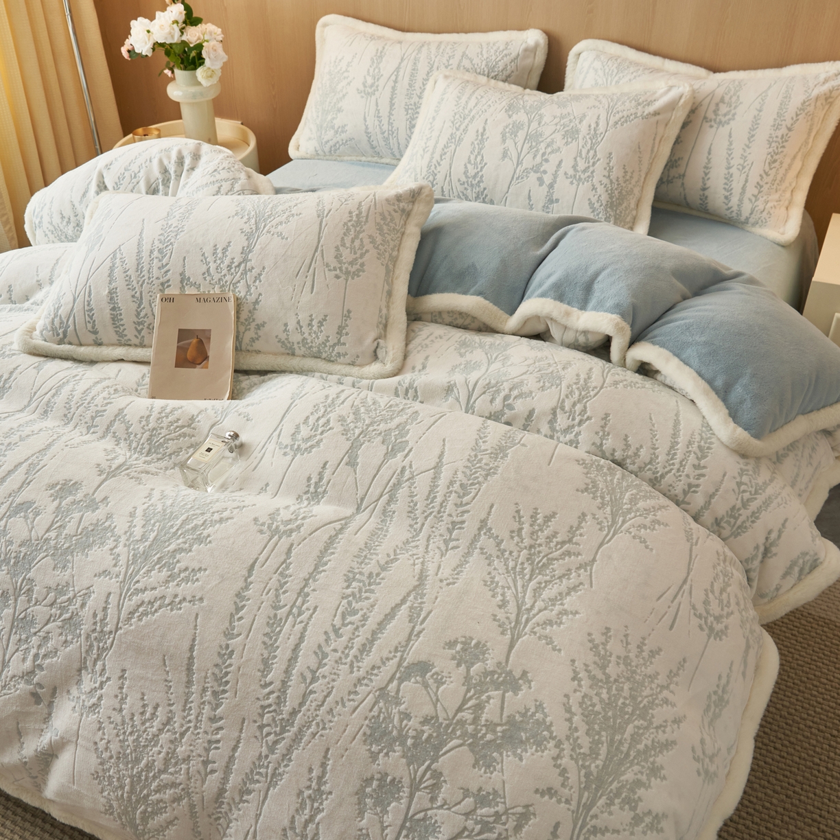 91家纺网 家纺一手货源 找家纺 晨曦家纺 2025新款兔毛包边雕花琅花牛奶绒四件套复古高级感轻奢 兰亭序